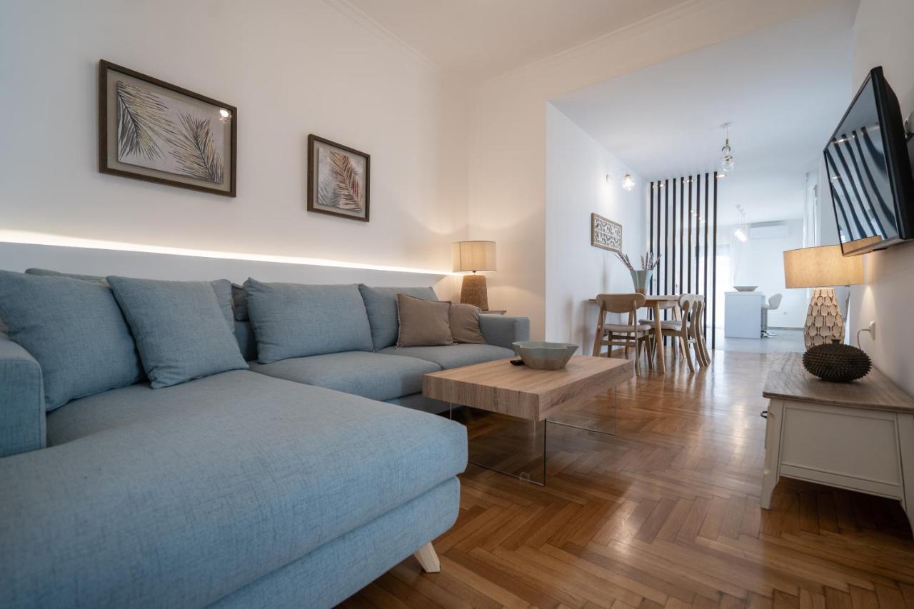 Athens Experience In Exarchia, Big Terrace Apartment Bagian luar foto