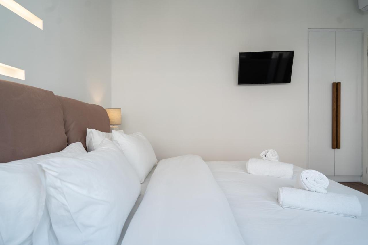 Athens Experience In Exarchia, Big Terrace Apartment Bagian luar foto